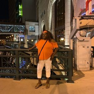 Meet your Posher, Sandra